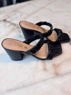 Unisa Black Ruched Double-Strap Block Heel Sandals